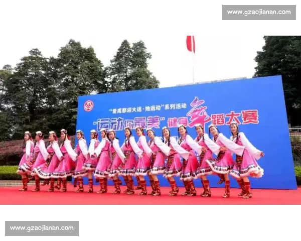 千名舞者齐聚蓉城 共舞世运华章